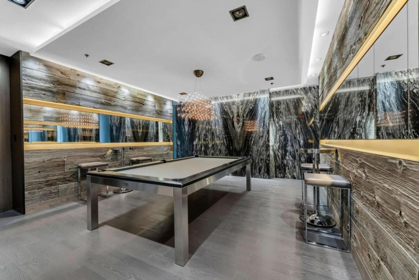 Boho 2bdrm Sleeps 6 Near Rogers Mtcc Union Cn Tower *
