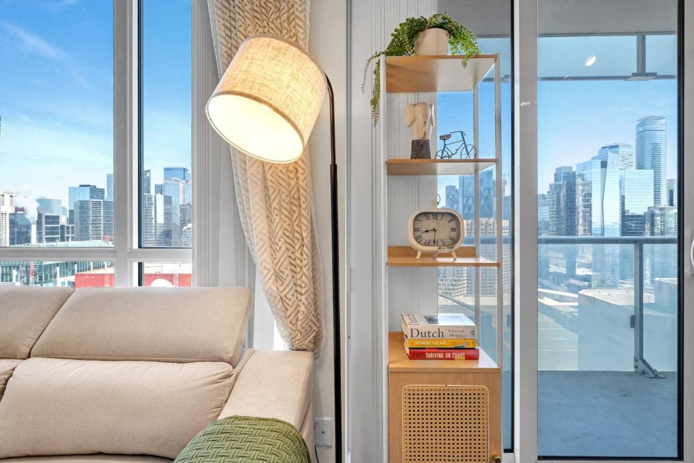 Boho 2bdrm Sleeps 6 Near Rogers Mtcc Union Cn Tower Holiday home *